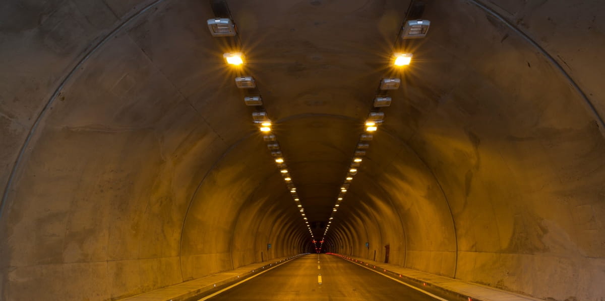 A estrutura faz parte da renovação da autoestrada E39, um dos principais eixos rodoviários da Noruega