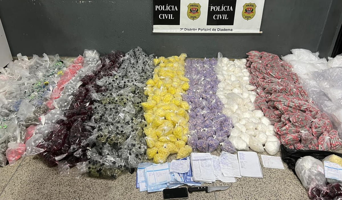 O caso foi registrado como tráfico de drogas e cumprimento de mandado de busca e apreensão no 3&ordm; DP de Diadema