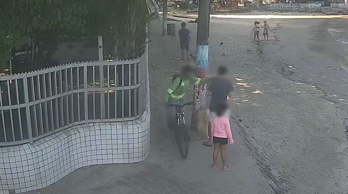 Em patrulhamento via câmeras de segurança, o sistema de monitoramento flagrou o ato e, imediatamente, mobilizou as equipes em rua e deu início ao mapeamento da rota de fuga do indivíduo