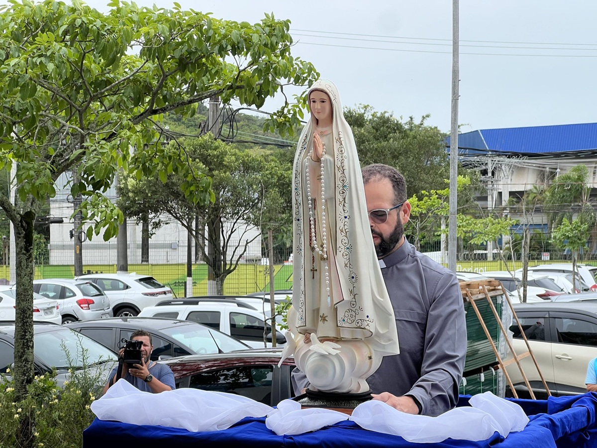 Última vez que a imagem original esteve em Guarujá vinda de Portugal foi em 2008