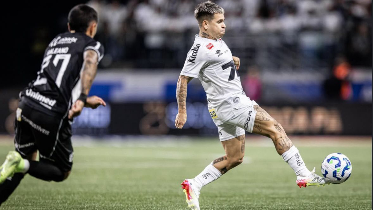 A partida foi equilibrada, com poucas chances claras de gol para ambos os lados