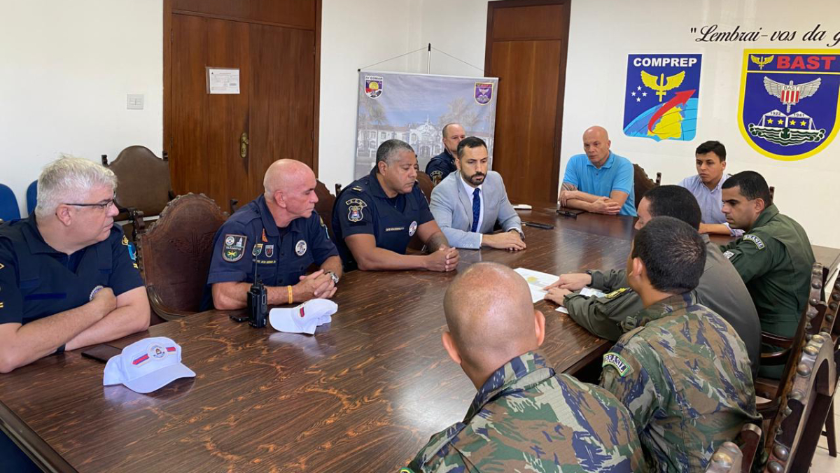 O encontro reuniu representantes das secretarias Sedecon e Semob