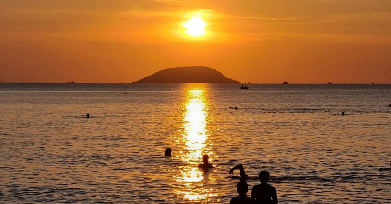 O sol vai voltar a aparecer em todo o litoral de SP após frente fria