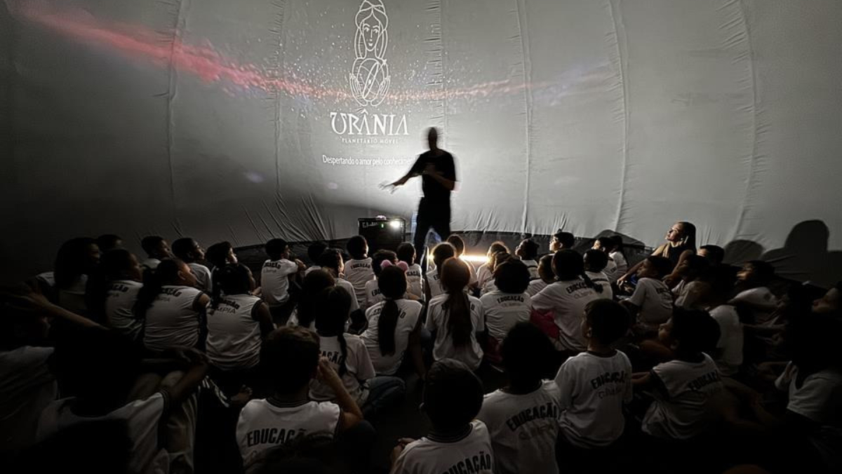 O planetário chegou ao município no dia 5 de maio