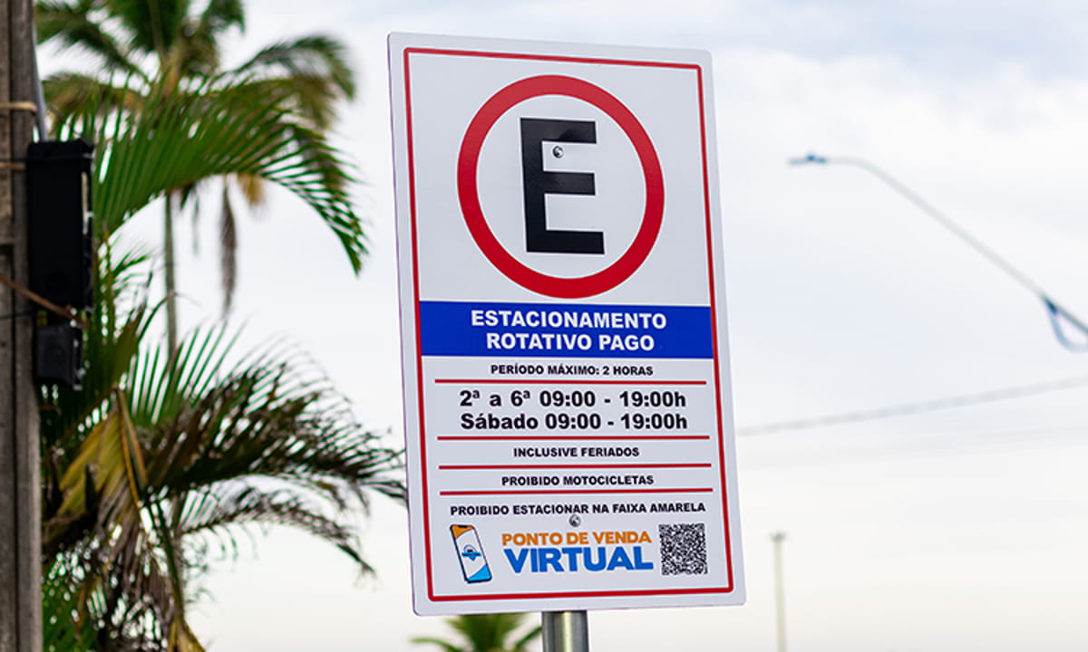 O sistema oferece múltiplas opções de pagamento e conta com suporte presencial