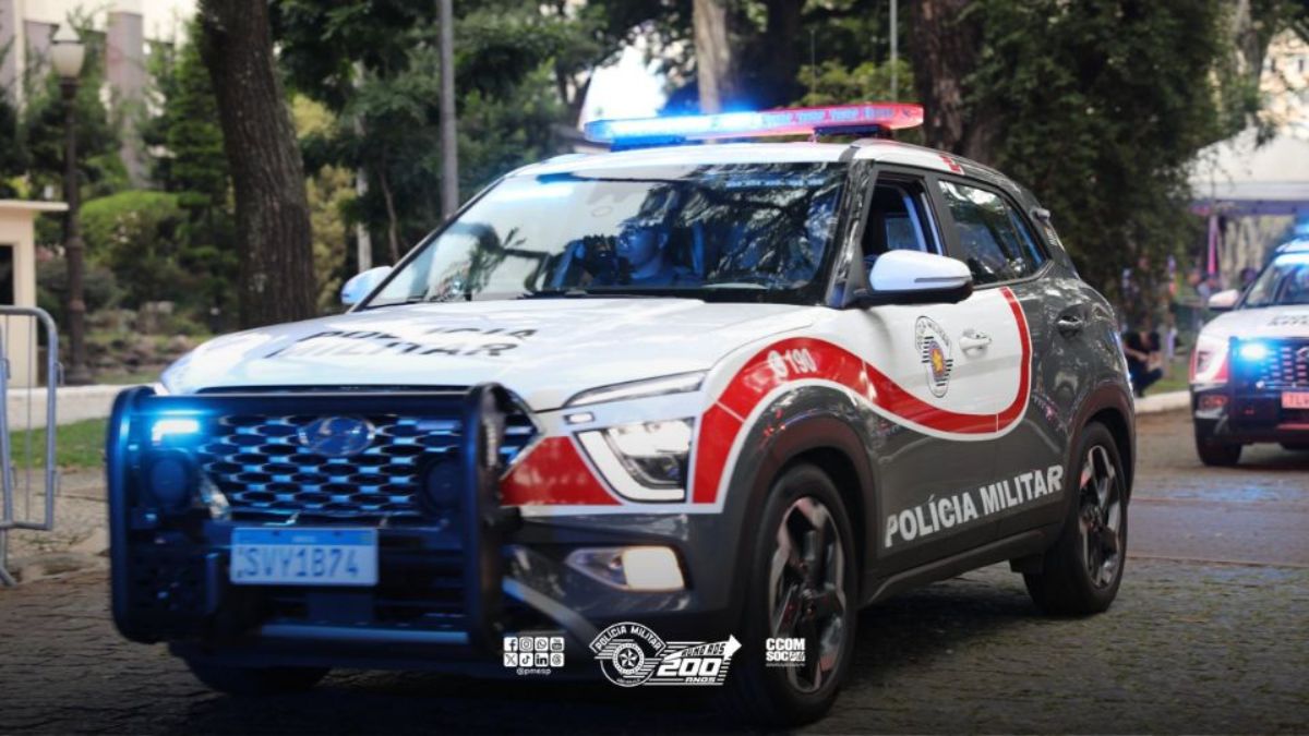 Crianças e animais viviam ao redor de urina e fezes