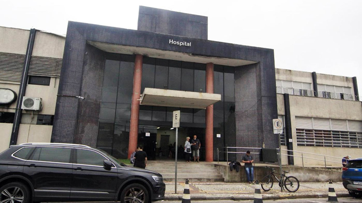 Há 20 dias, a Enfermaria da Clínica Médica foi fechada mas sem previsão de reabertura