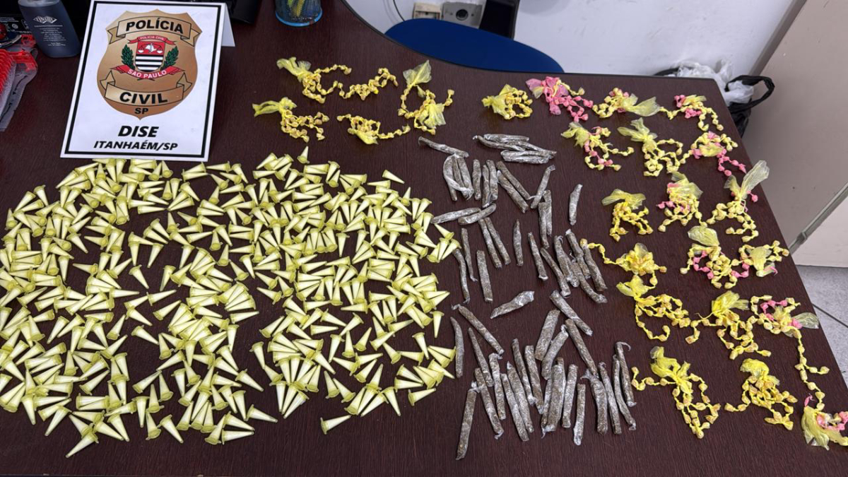 A abordagem aconteceu durante uma operação de rotina no bairro