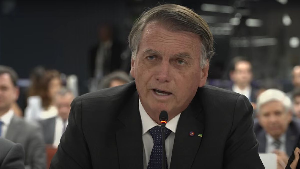 Nesta quinta-feira (11), por 4 votos a 1, a Primeira Turma do Supremo Tribunal Federal (STF) condenou o ex-presidente a 27 anos e três meses de prisão