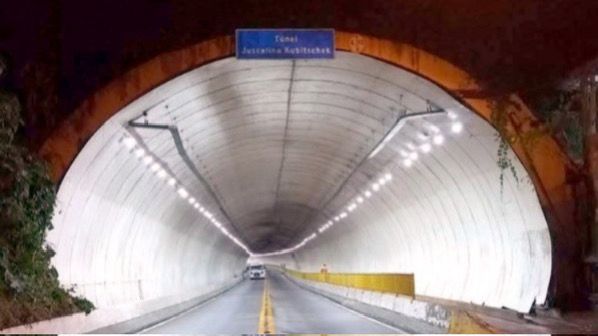 O Túnel da Vila Zilda liga a cidade à Enseada e é um importante acesso entre Santos e Guarujá