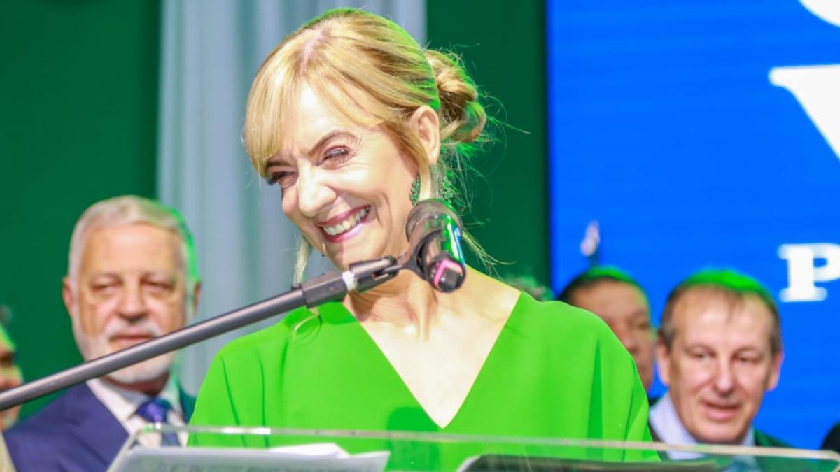 Cristina teve votação recorde e foi eleita com 17.948 votos ou 66,33% do total