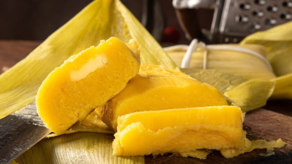 Como o nome sugere, a pamonha é a estrela do arraiá, com versões que vão da tradicional salgada às inovações