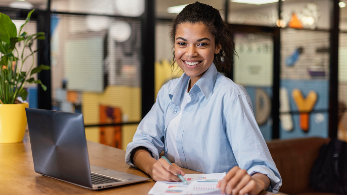 O conteúdo programático foi estruturado para abranger uma formação completa