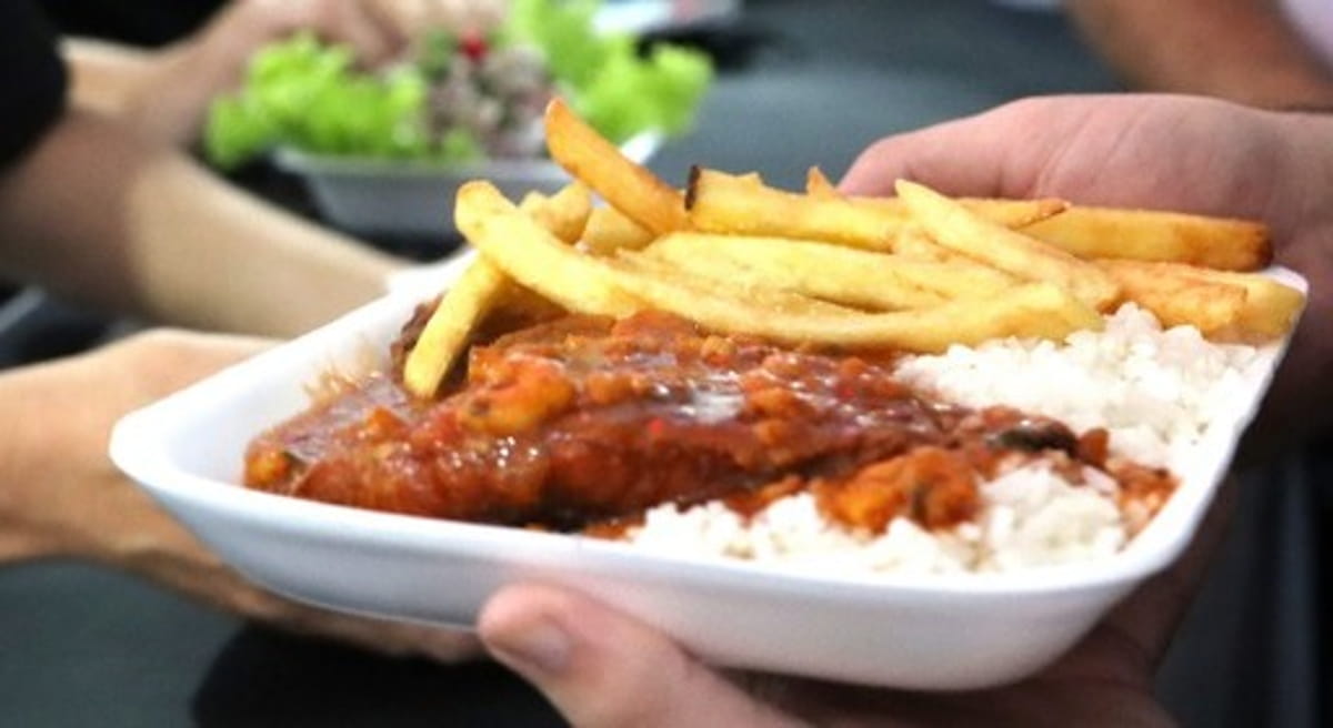 No ano passado, o festival reuniu cerca de 10 mil pessoas e registrou o consumo de mais de 500 kg de tainha.