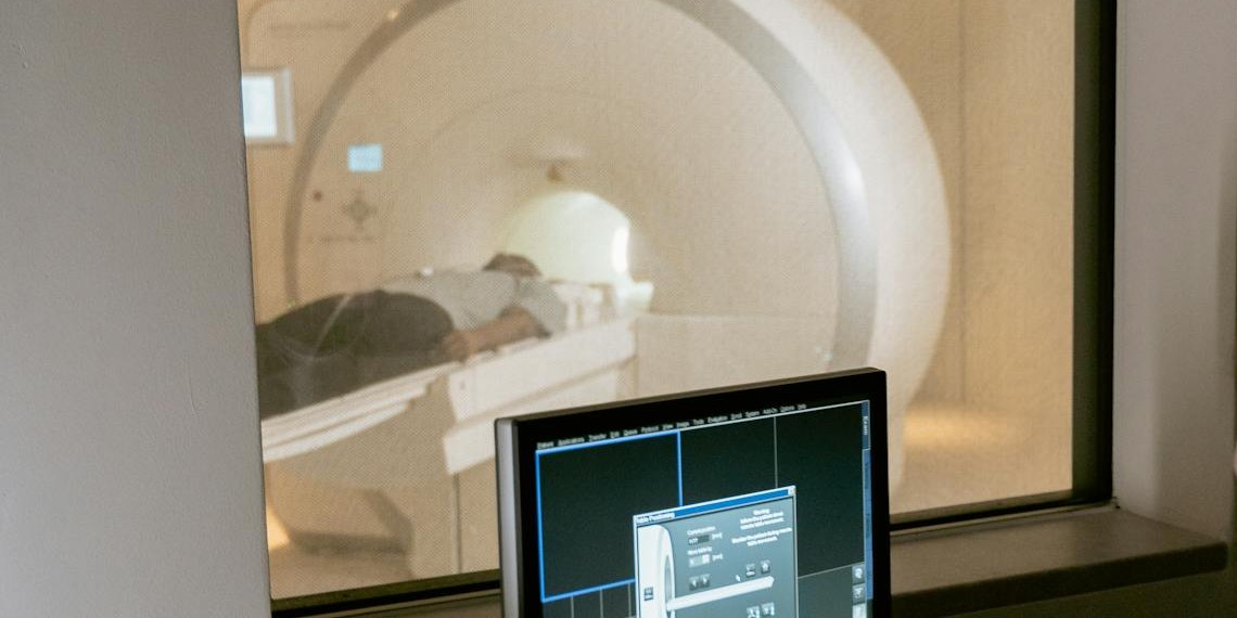 Homem foi sugado pela máquina e morreu horas depois / Foto ilustrativa