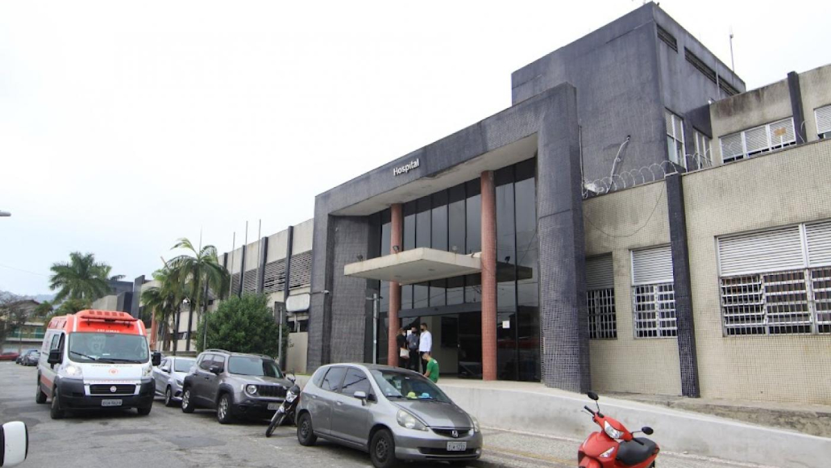 O relatório aponta outros problemas envolvendo o Hospital da Zona Noroeste