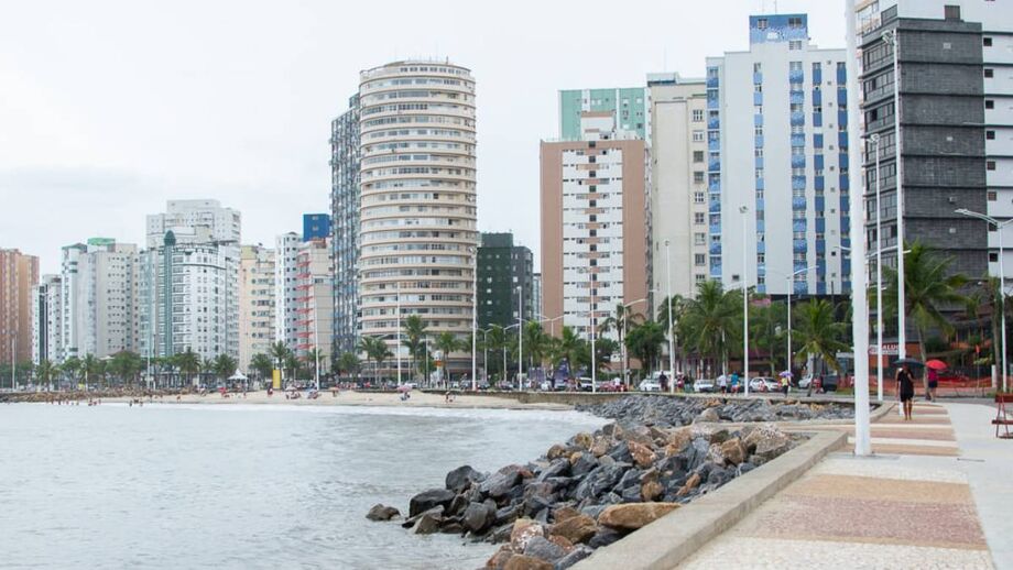 Embora seja um processo natural, o problema é agravado pela ação humana