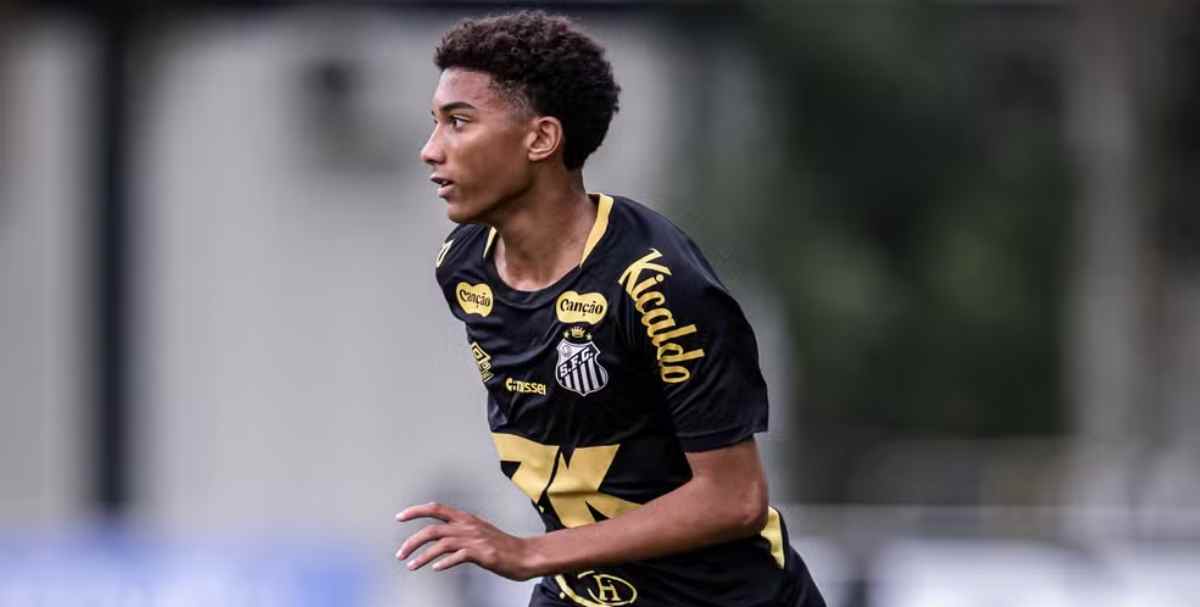 O Santos Futebol Clube ainda não confirmou se o jovem atleta continuará com o número 7 após o amistoso
