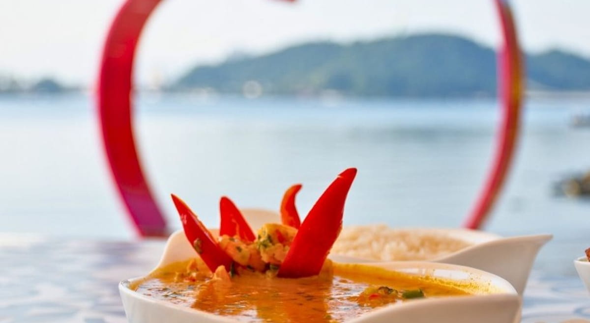 Outro destaque é o 10&ordm; Festival Gastronômico de São Vicente, que acontece até 31 de agosto e reúne menus especiais com pratos variados