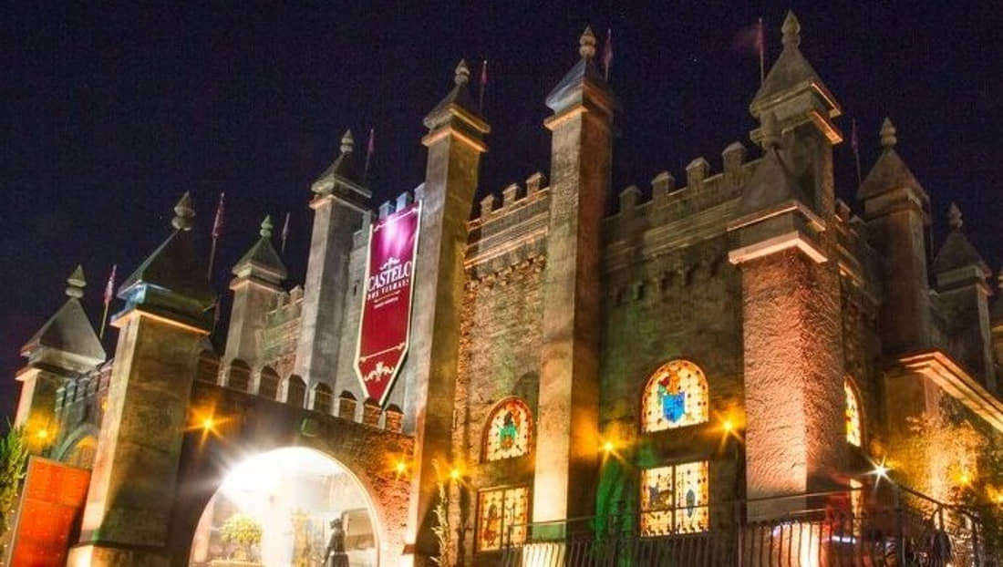 O Castelo dos Vinhais, em Vinhedo, no interior de SP