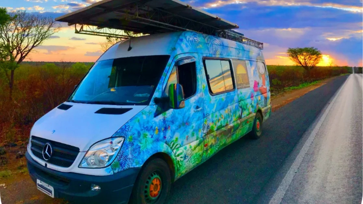 O público ainda terá a oportunidade de visitar o furgão que serve como uma estação móvel de ciências