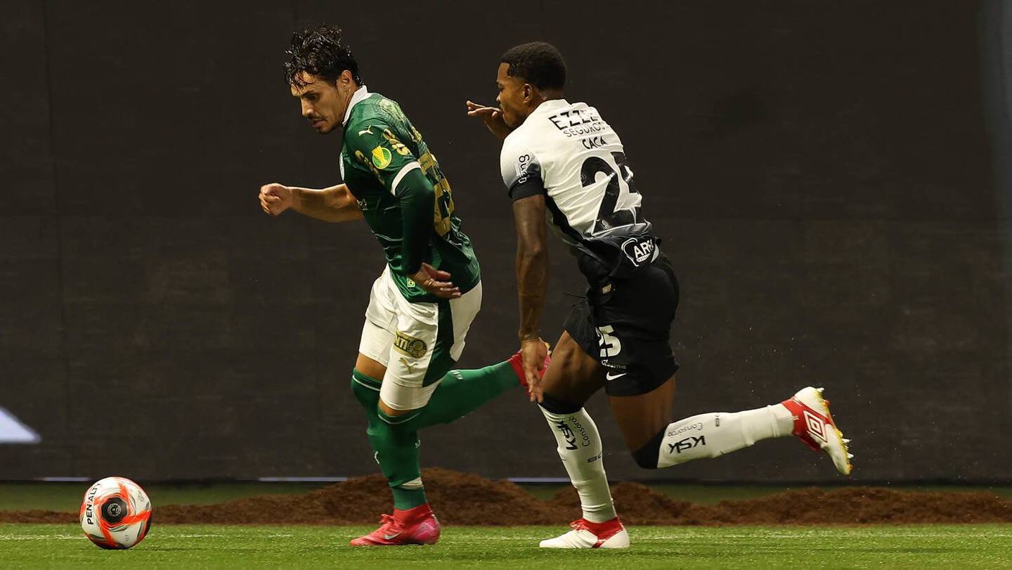 Ao longo da história, as equipes se enfrentaram 386 vezes, com 133 vitórias do Corinthians, 117 empates e 136 vitórias do Palmeiras