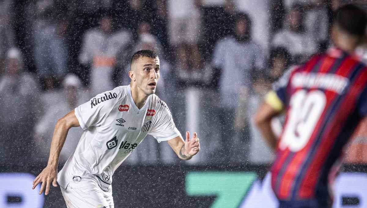 Partida acontece neste domingo (24)