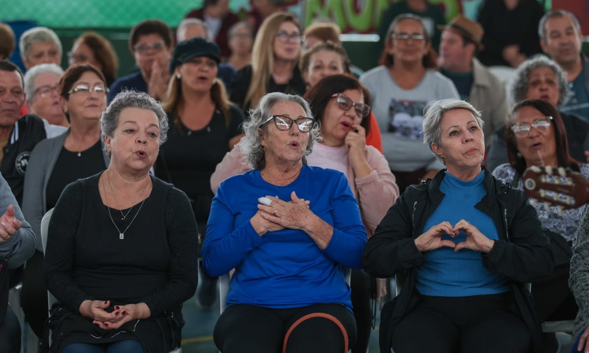 A atividade, conduzida pelo cantor Ninno Junior, utilizou trechos de sucessos de Roberto Carlos, Sérgio Reis, Tim Maia e Chitãozinho & Xororó