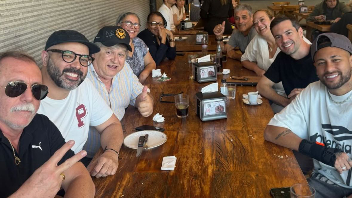 O momento foi registrado e compartilhado por Neymar nas redes sociais