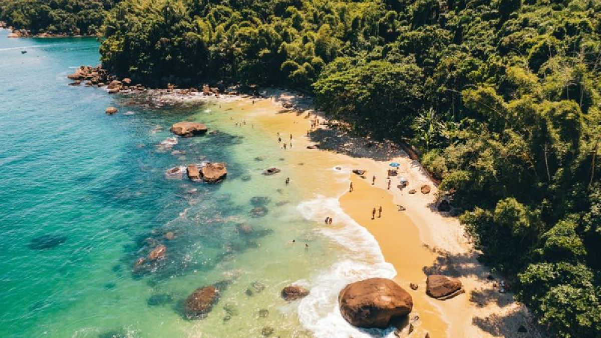 Ubatuba enfrenta uma das ondas de calor mais intensas dos últimos anos