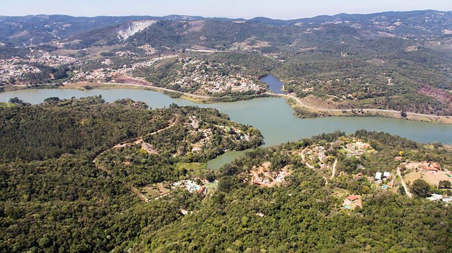 Embora a beleza da Pedreira do Dib seja inquestionável, o local esconde perigos que merecem atenção