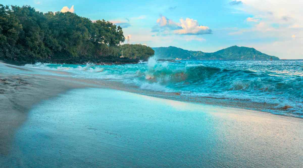 O local é um verdadeiro resort, com diversas opções de lazer, como parque aquático e hotéis de luxo