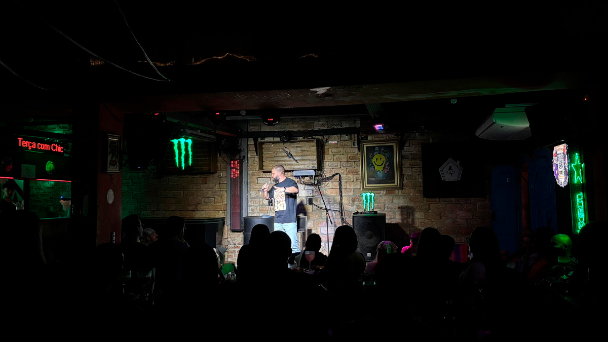 Show do Junior Chicó em Santos produzido pela Vem de Riso