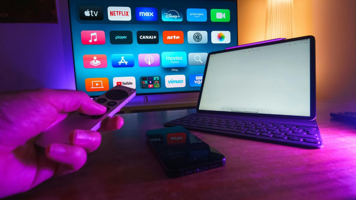 A forma como consumimos entretenimento está mudando. Séries de maratona continuam fortes, mas filmes exclusivos, documentários e até animes têm conquistado novos públicos