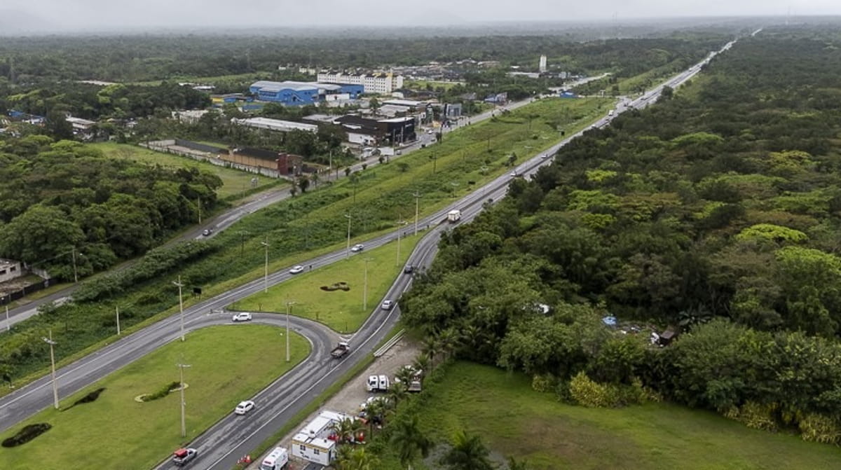 O acesso ao km 216 da Rio-Santos será interditado devido às obras da nova Base de Serviço de Atendimento ao Usuário da Concessionária Novo Litoral