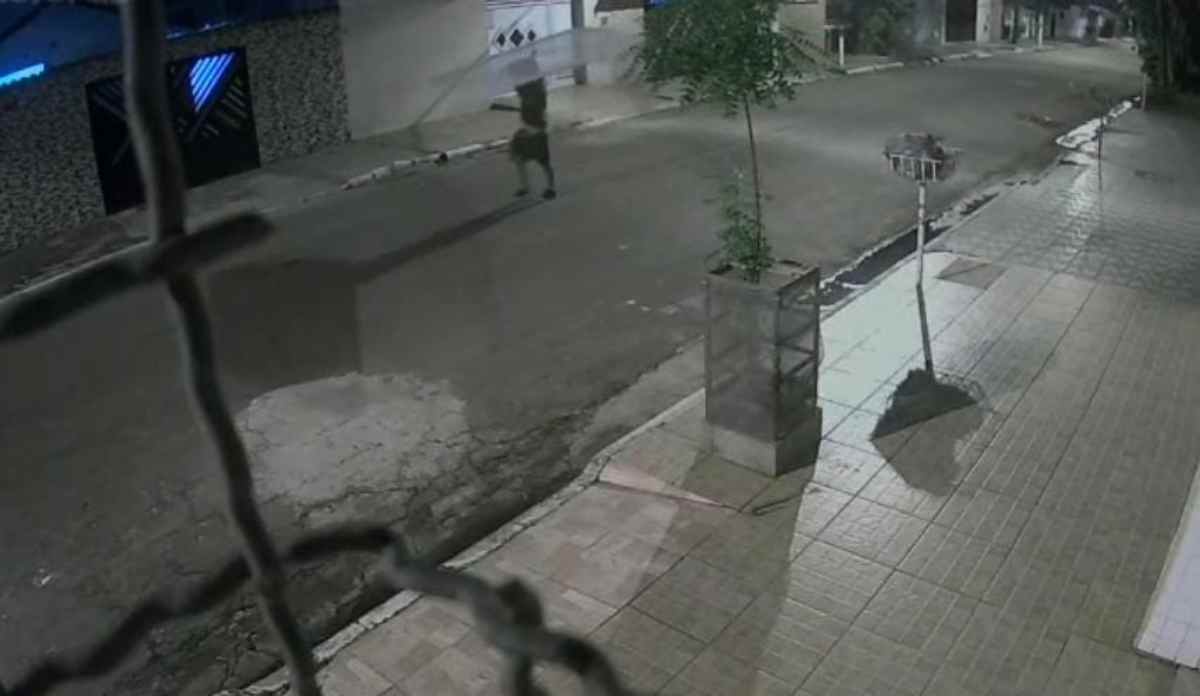 Uma moradora, que preferiu não se identificar, relatou o sentimento de insegurança