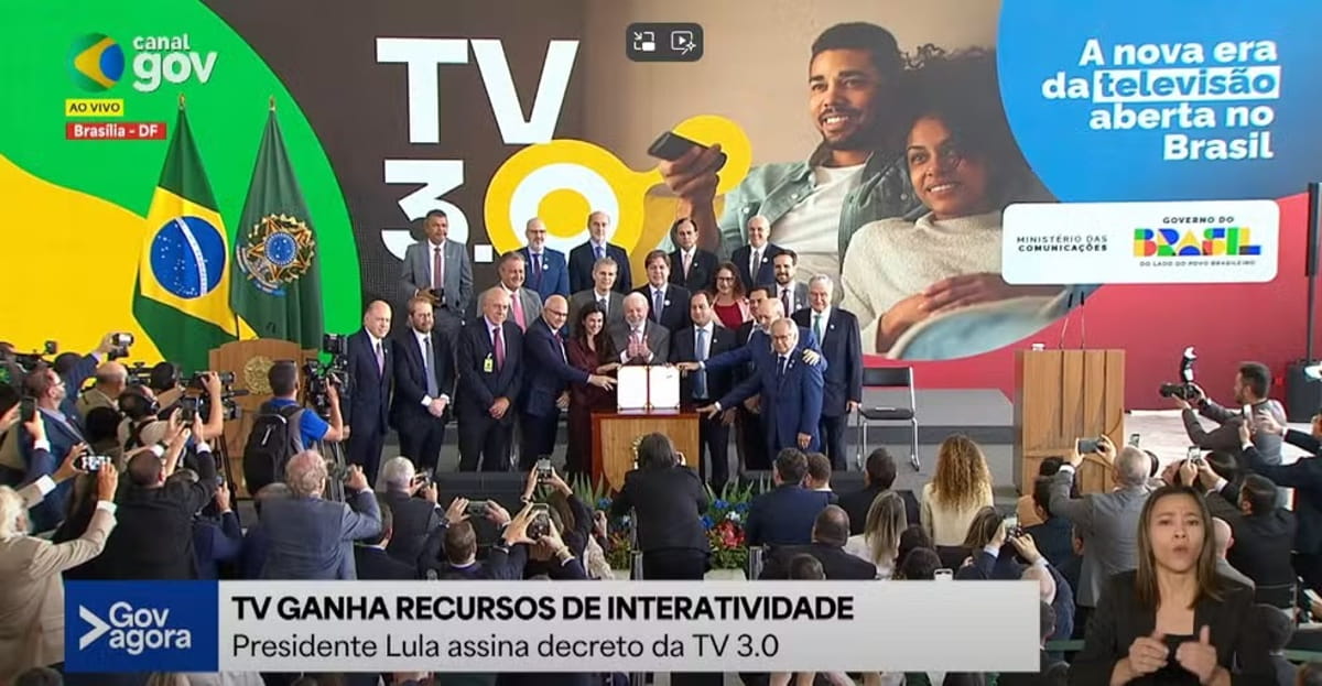 Segundo o governo, a TV 3.0 funcionará sem necessidade de internet, apenas com antena externa ou interna