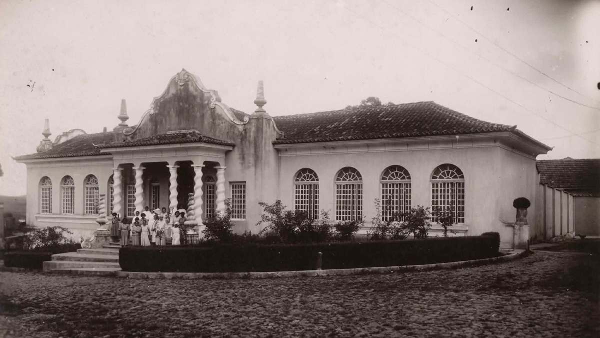 No interior de Minas Gerais, a cidade de Barbacena guarda uma das páginas mais sombrias da história brasileira.