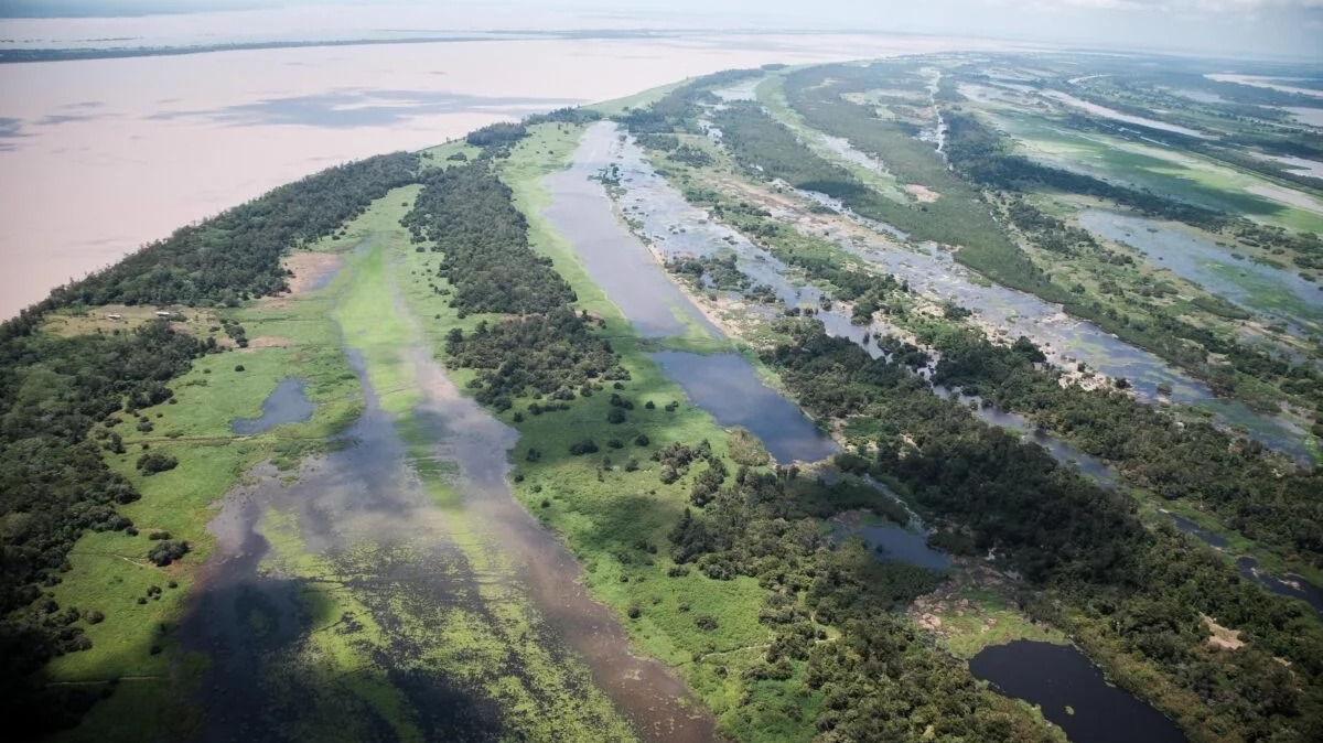 Reservas subterrâneas de água já abastecem cidades da bacia amazônica.