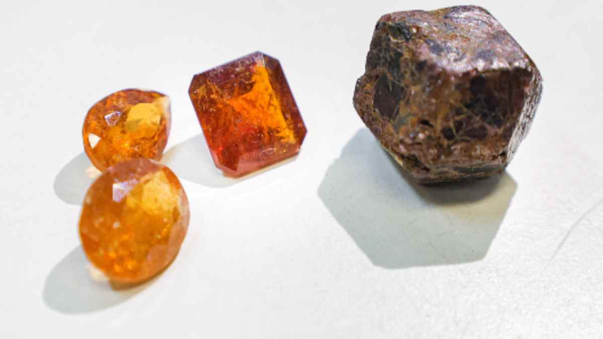 O solo do local possui minerais com uma capacidade totalmente nova, sendo batizada de "mosaico"