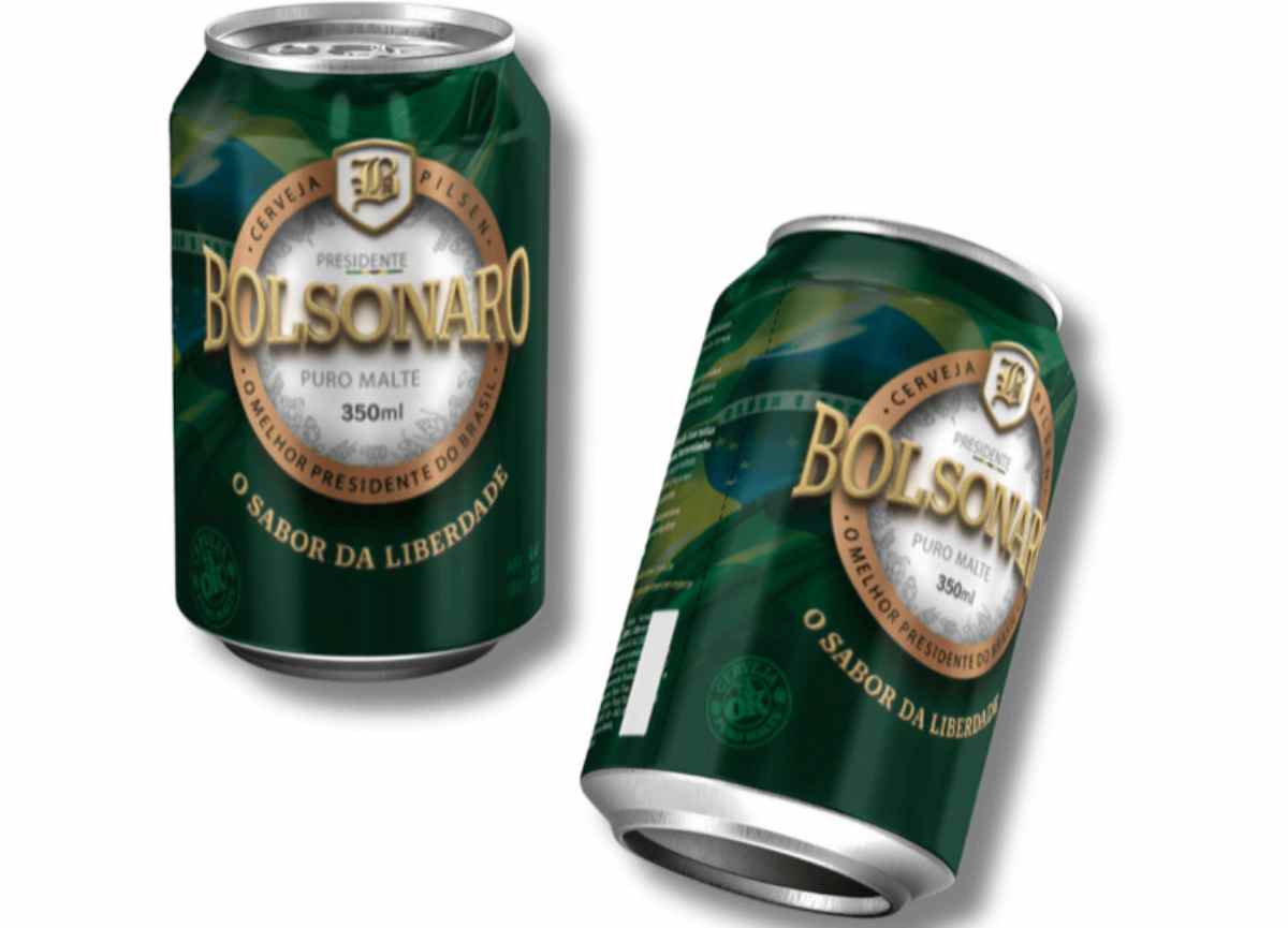 Várias latas da Cerveja do Bolsonaro foram encontradas em um mercado em Blumenau, Santa Catarina