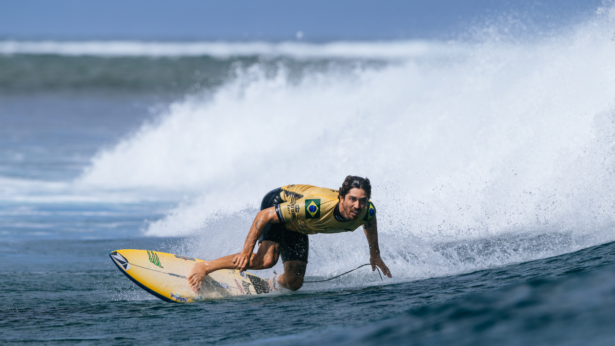 Em uma final emocionante contra o americano Griffin Colapinto, Yago levou a melhor por 15.66 pontos