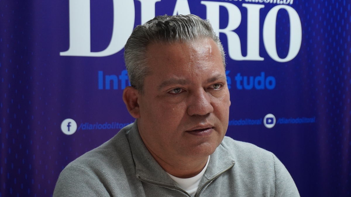 Deputado Paulo Correia esteve na redação do Diário do Litoral