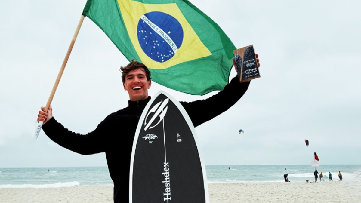 Nas semifinais, ele derrotou o australiano James Carew com manobras de alto nível e performance sólida