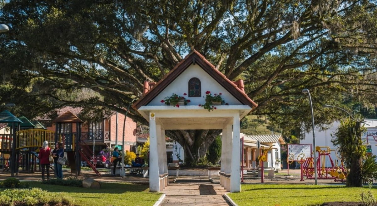 Além da qualidade de vida, São Martinho também se consolida como destino turístico diversificado, atraindo visitantes em busca de fé, lazer e contato com a natureza