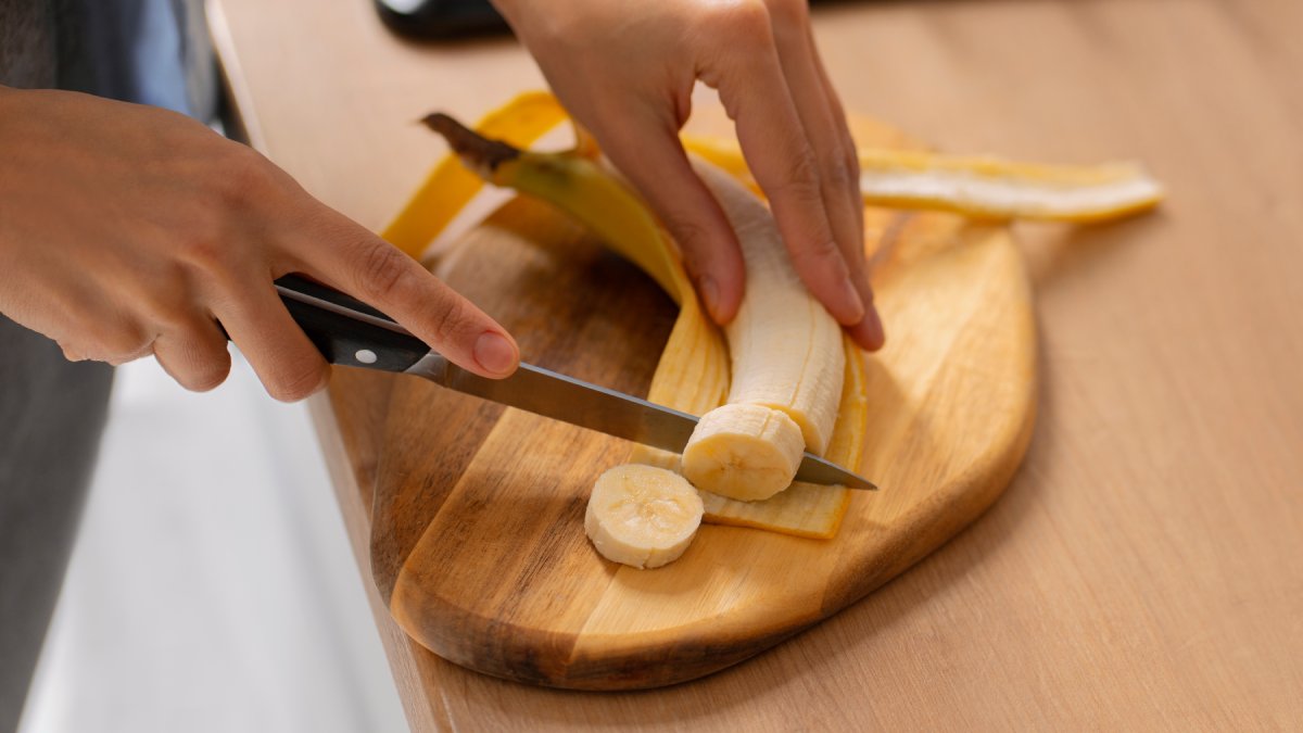 Uma das frutas mais populares do planeta pode trazer efeitos indesejados para a saúde intestinal