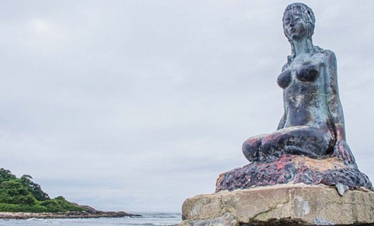 A escultura das 'Mulheres de Areia' em Itanhaém serviu de inspiração para novela homônima