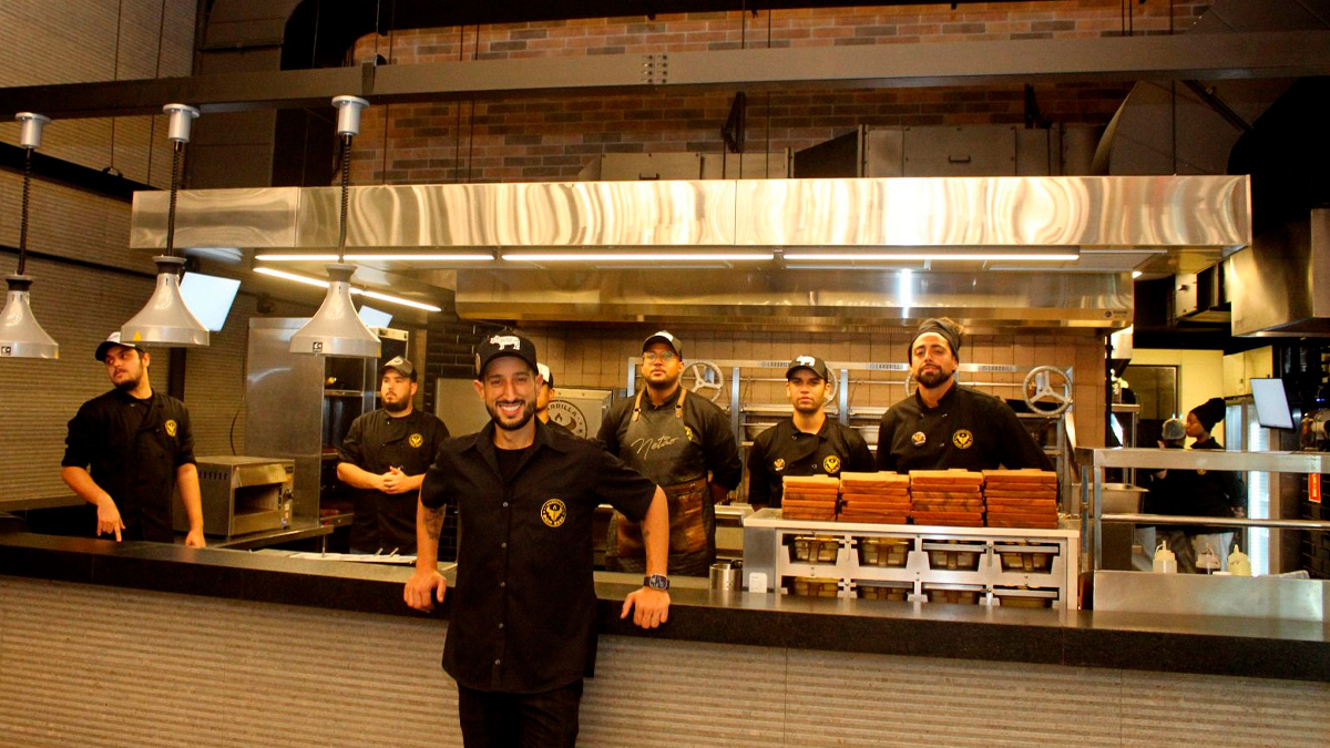 Ele é o único brasileiro no top 10 da lista, que destaca nomes que moldam tendências e inspiram a cena mundial do churrasco