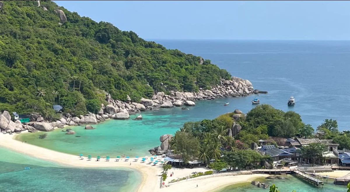 Apesar da má fama, Koh Tao continua a atrair milhares de visitantes todos os anos