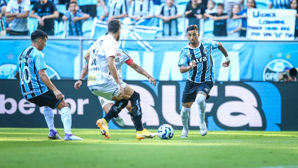Em suma, o Santos busca se distanciar ainda mais da Zona de Rebaixamento. Já o Grêmio, espera se aproximar do pilotão de cima